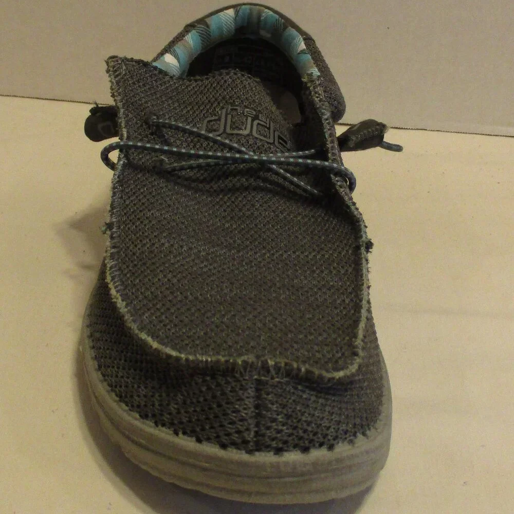Hey Dude Shoes Wally Sox Men Size 9 Charcoal Travel Airport Vacation Fun Shoes